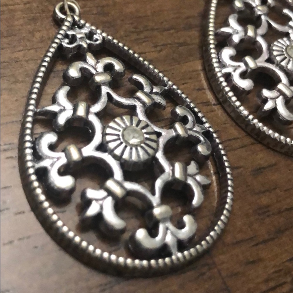 Earring set - Picture 2 of 2